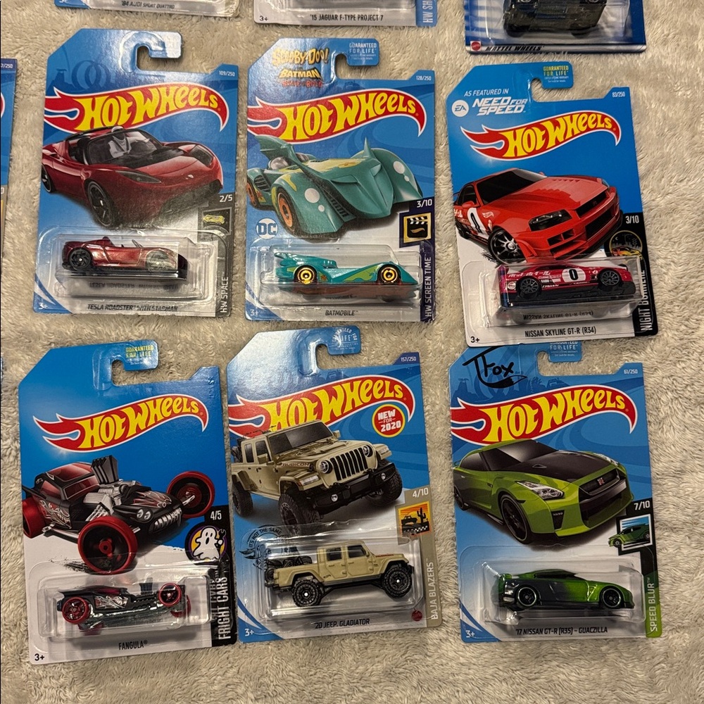 18 Hot Wheels as shown - Picture 2 of 5